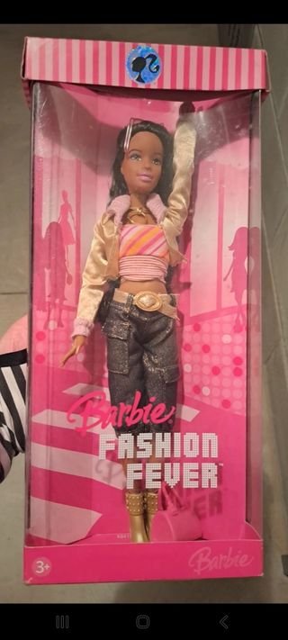 Barbie NIKKI Fashion Fever - African American Doll