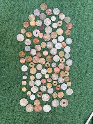 Monedas antiguas variadas