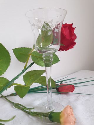 Candelabro de cristal tallado, SIN USAR