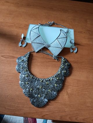 2 Gargantillas: Negra y Plateada