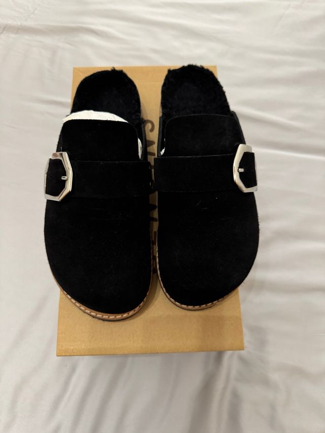 Zuecos Genuins negros, talla 38