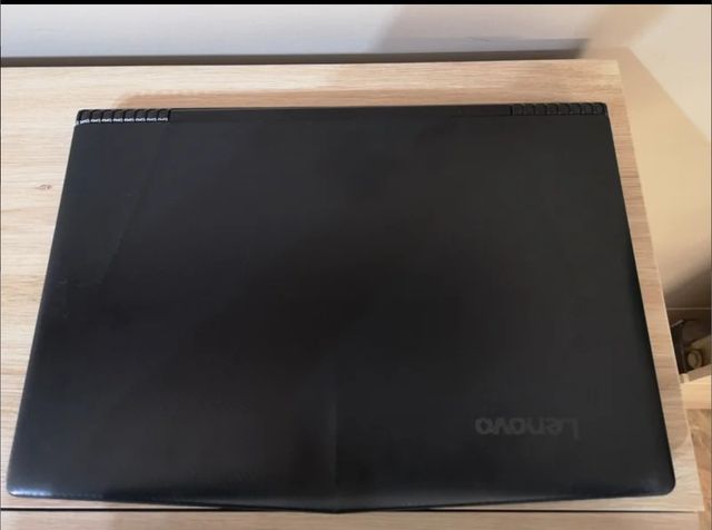 Portátil Lenovo 15.6