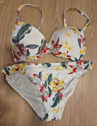 Bikini Etam floral blanco T.M