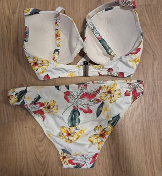 Bikini Etam floral blanco T.M