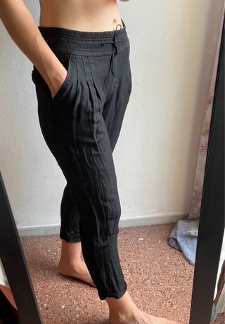 Pantalones tobillero Massimo Dutti negros