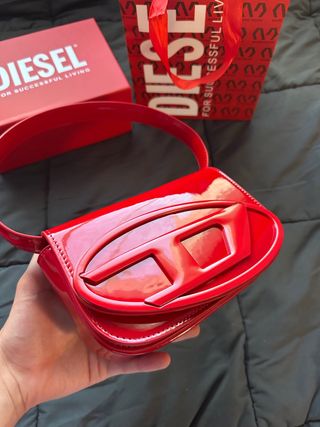 Bolso bandolera Diesel rojo