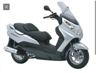 Suzuki Burgman 125cc: Piezas