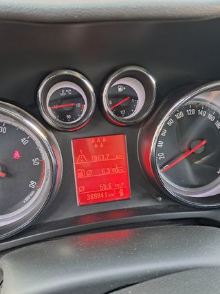 Opel Zafira Tourer 2013