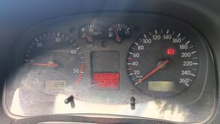 Volkswagen Golf 2002