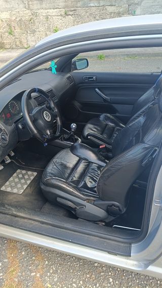 Volkswagen Golf 2002