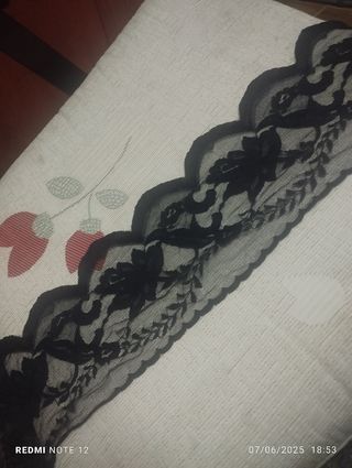 Encaje negro - 1 ud.