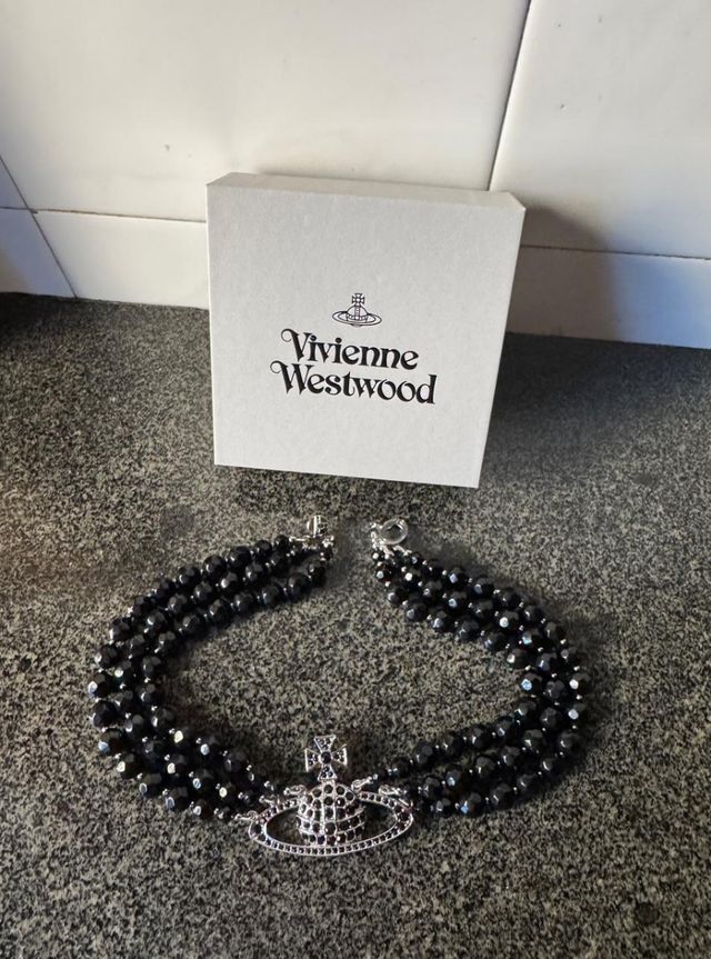 Collana Vivienne Westwood nera