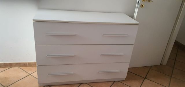 Comò bianco 3 cassetti