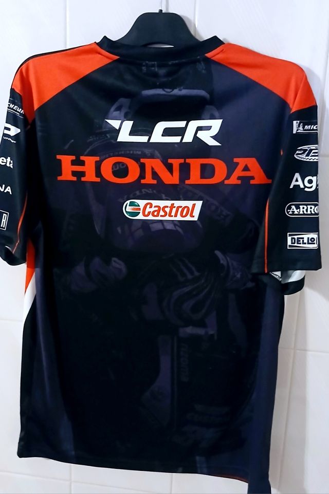 CAMISETA( OFICIAL) MOTOGP 
EQUI. HONDA-LCR CASTROL