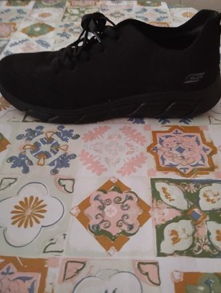 Zapatillas Skechers negras
