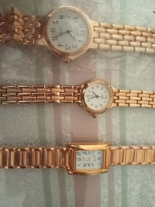 3 Relojes dorados mujer