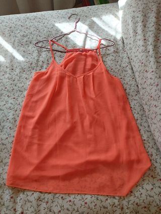 Top coral a estrenar