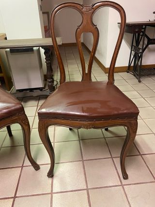 Sedie vintage in legno, pelle marrone