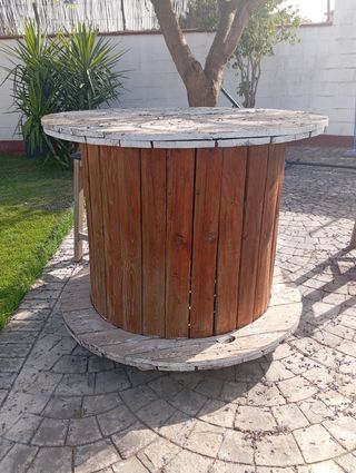 Mesa bobina cable madera