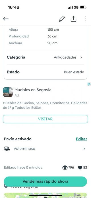 Alacena azul antigua de madera y cristal