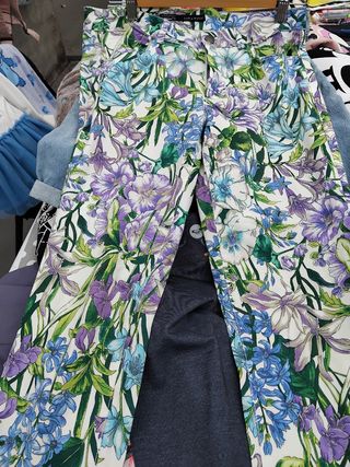 Pantalón mujer flores  #zara T.S 5€
