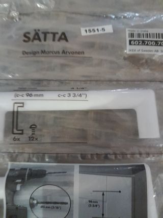 8 Tiradores IKEA SÄTTA blancos