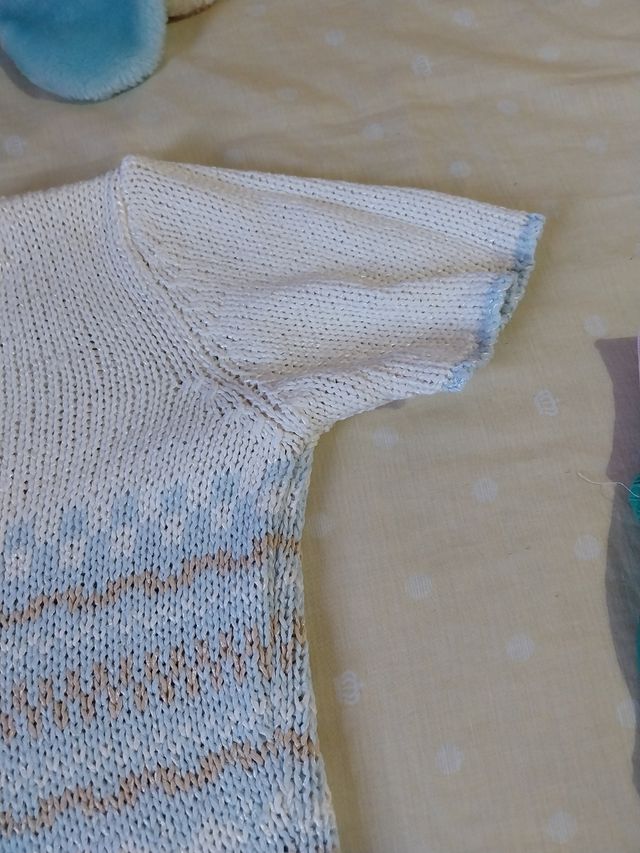 Jersey de punto azul y blanco