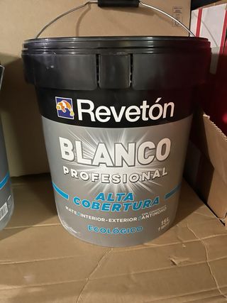 Revetón Blanca Profesional 15L Interior-Exterior