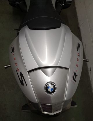 BMW R1200S - Moto deportiva