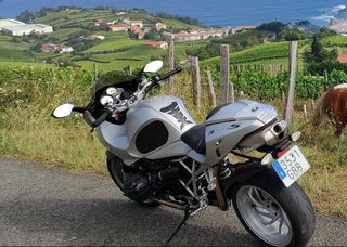 BMW R1200S - Moto deportiva