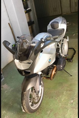 BMW R1200S - Moto deportiva