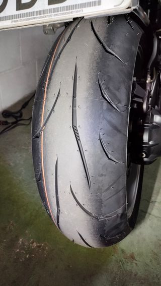 BMW R1200S - Moto deportiva