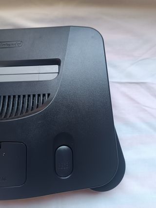 Nintendo 64 PAL EUR. Excelente.
