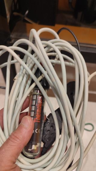 Acuario completo 800x300x500+ mueble de 800x300x85