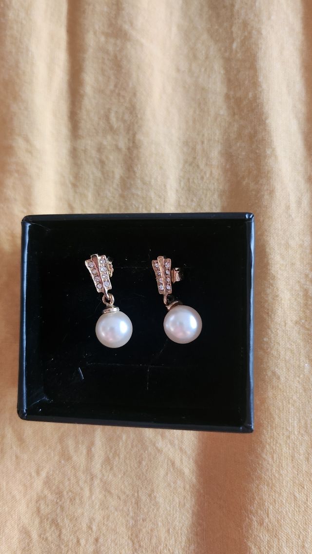 Pendientes perlas oro blanco