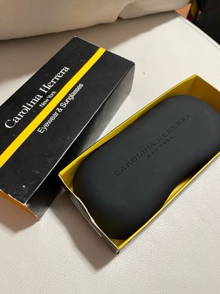Gafas Carolina Herrera vintage sin estrenar