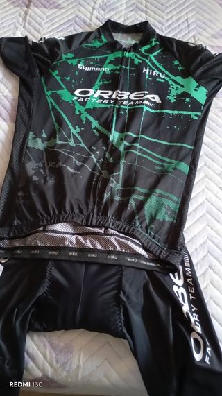 Equipaciónes Ciclismo 