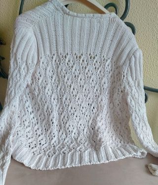 Chaqueta crochet blanca hecha a mano 