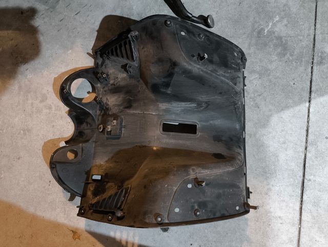 Contraescudo Kymco Grand Dink 125