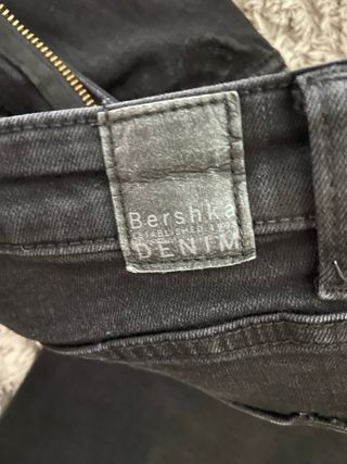 Vaqueros campana negros