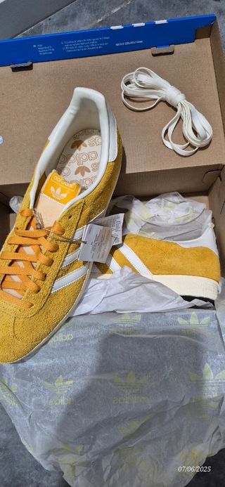 Zapatillas Adidas Gazelle amarillas - 45