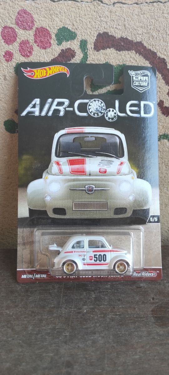 Hot Wheels Fiat 500 modificata