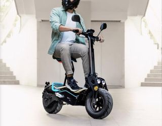 1355 Ciclomotor eléctrico malaku pro Cecotec nuevo