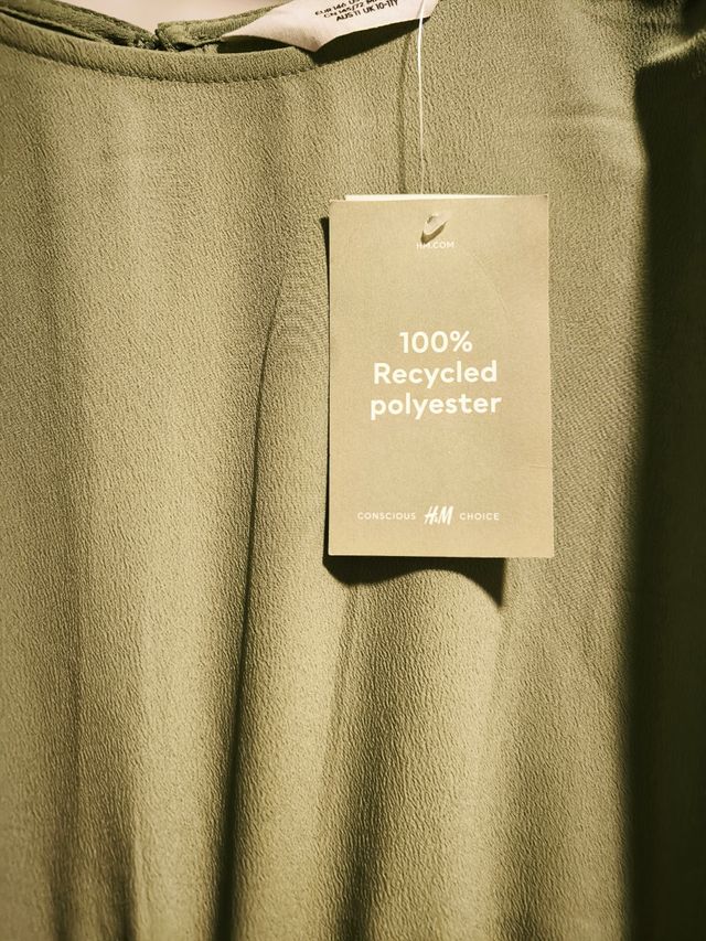 Mono niña HM verde - Nuevo con etiqueta