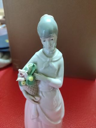 Niña porcelana años 70 - 21cm