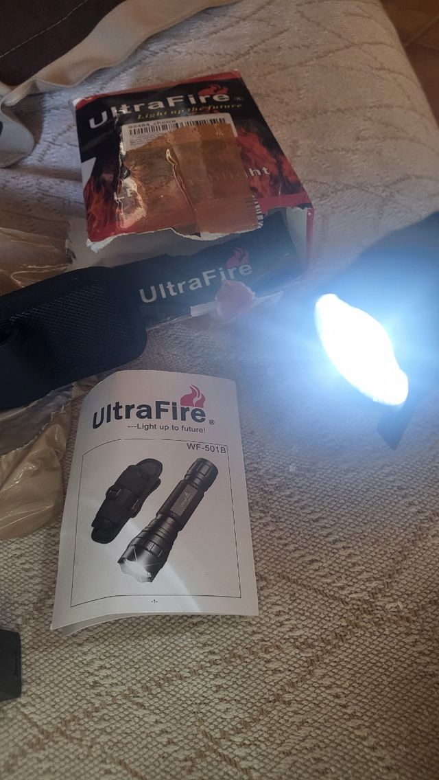 Linterna UltraFire WF-501B