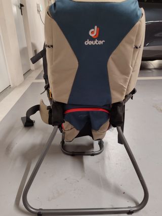 Mochila portabebés Deuter