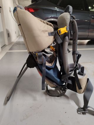 Mochila portabebés Deuter