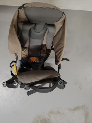 Mochila portabebés Deuter