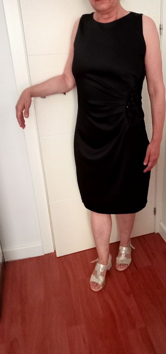 Vestido negro elegante